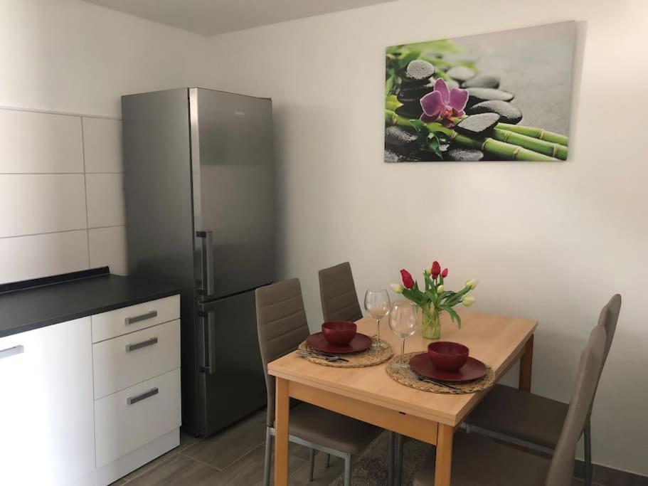 Davids Home Neu-Ulm Εξωτερικό φωτογραφία